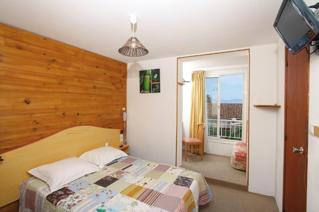 Hotel La Croix De Malte La Ciotat Rom bilde